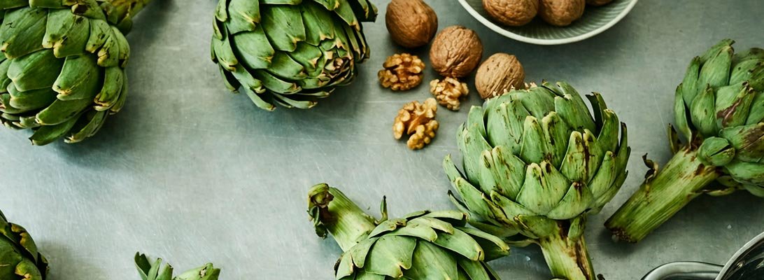 Ingredientes del pate de alcachofas con nueces gourmet leon