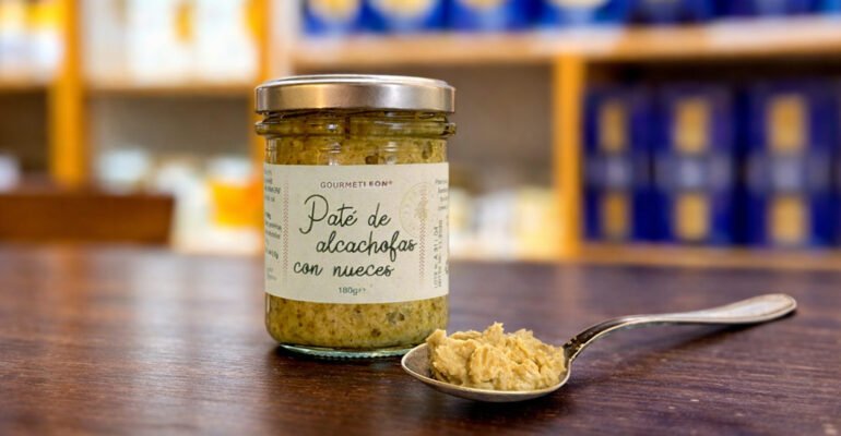 pate de alcachofas con nueces gourmet leon como aperitivo delicatessen